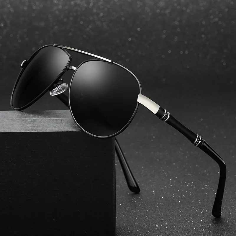Очки солнцезащитные водительские в классическом стиле для мужчин и женщин