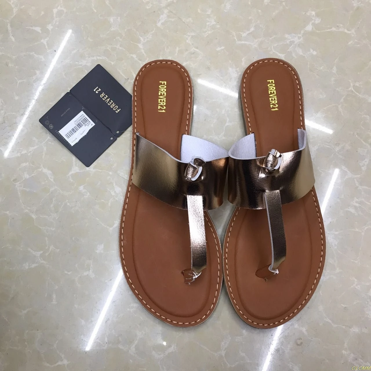 

Basic Women Sandals 2020 New Women Summer Sandals Plus Size 41 Leather Flat Sandals Female Flip Flop Casual Beach Shoes Ladies