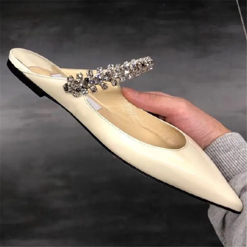 Женские босоножки на плоской подошве с кристаллами Новинка сезон весна в стиле