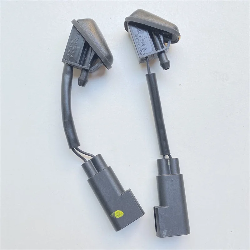 Автомобильная Форсунка щетки стеклоочистителя с подогревом ветрового стекла в