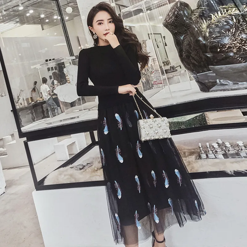 Темперамент Женский сетчатый тянущийся свитер платье перо узор вышивка