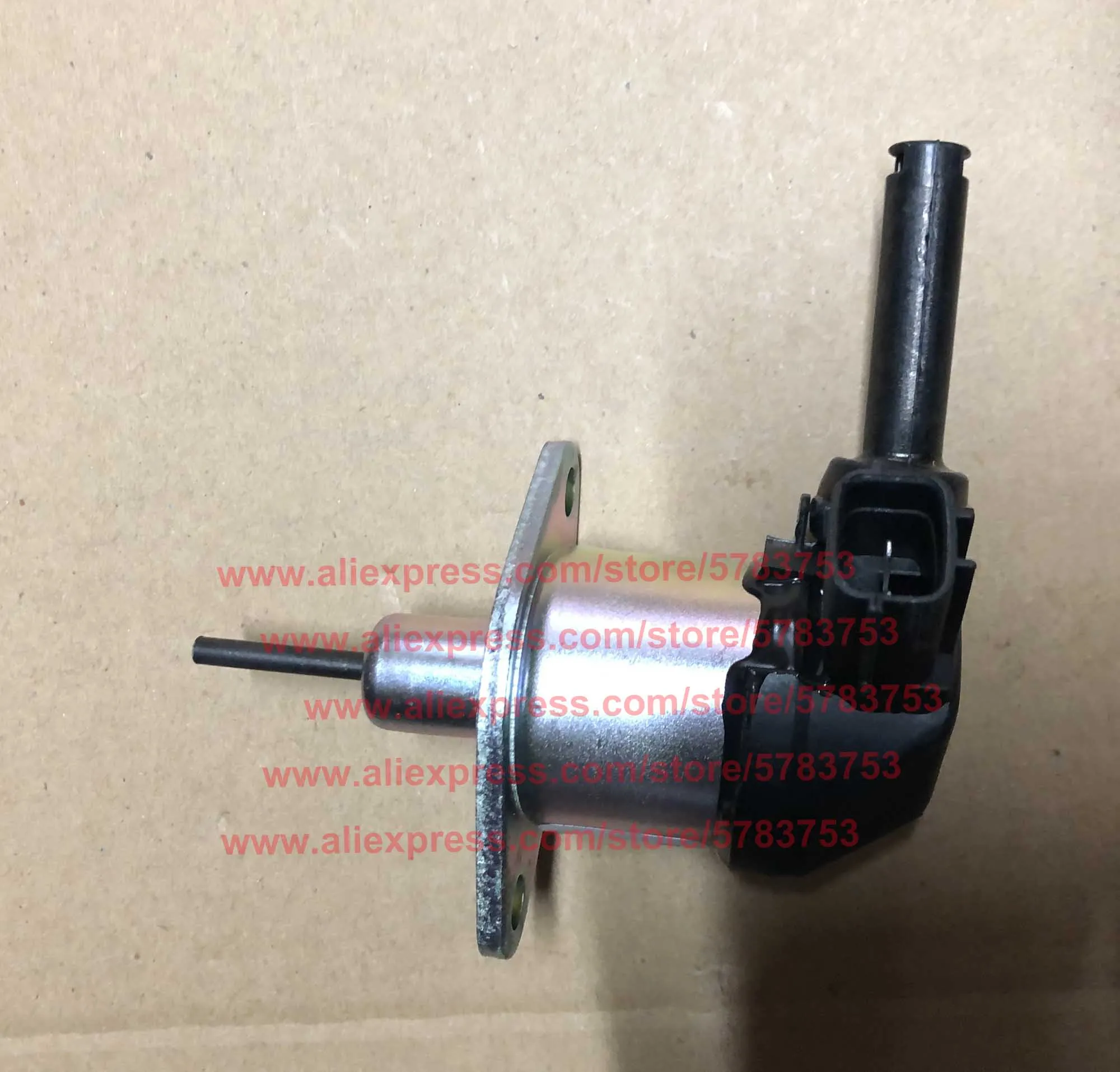 Электромагнит Kubota 1G772-60012 выключаемый соленоид 1G772-60010 / 1G772-60013 1G772-60014 двигатель V3307