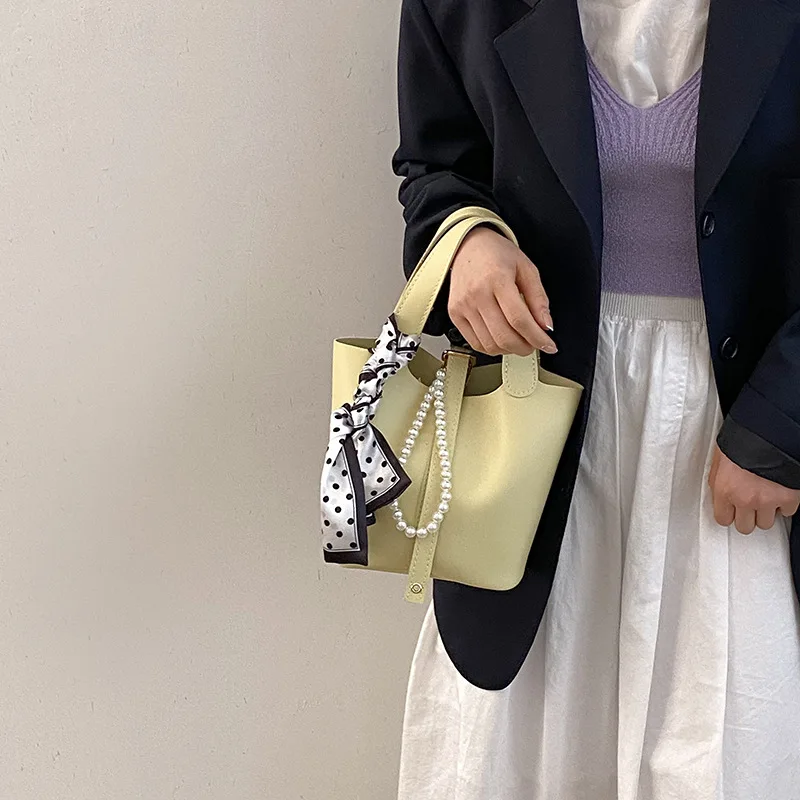 

Womens Handbags Small Bag Women 2021 New Fashion Silk Scarf Portable Bucket Bag Versatile One Shoulder Messenger Bag Purses