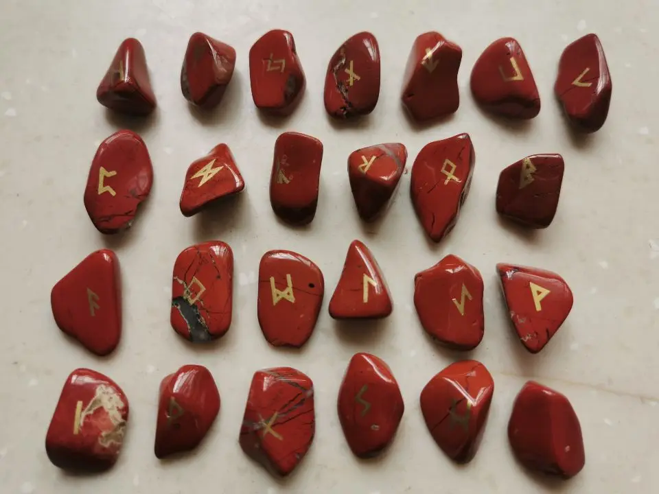 Натуральный Руна камни комплект ювелирных изделий полированный гравированный