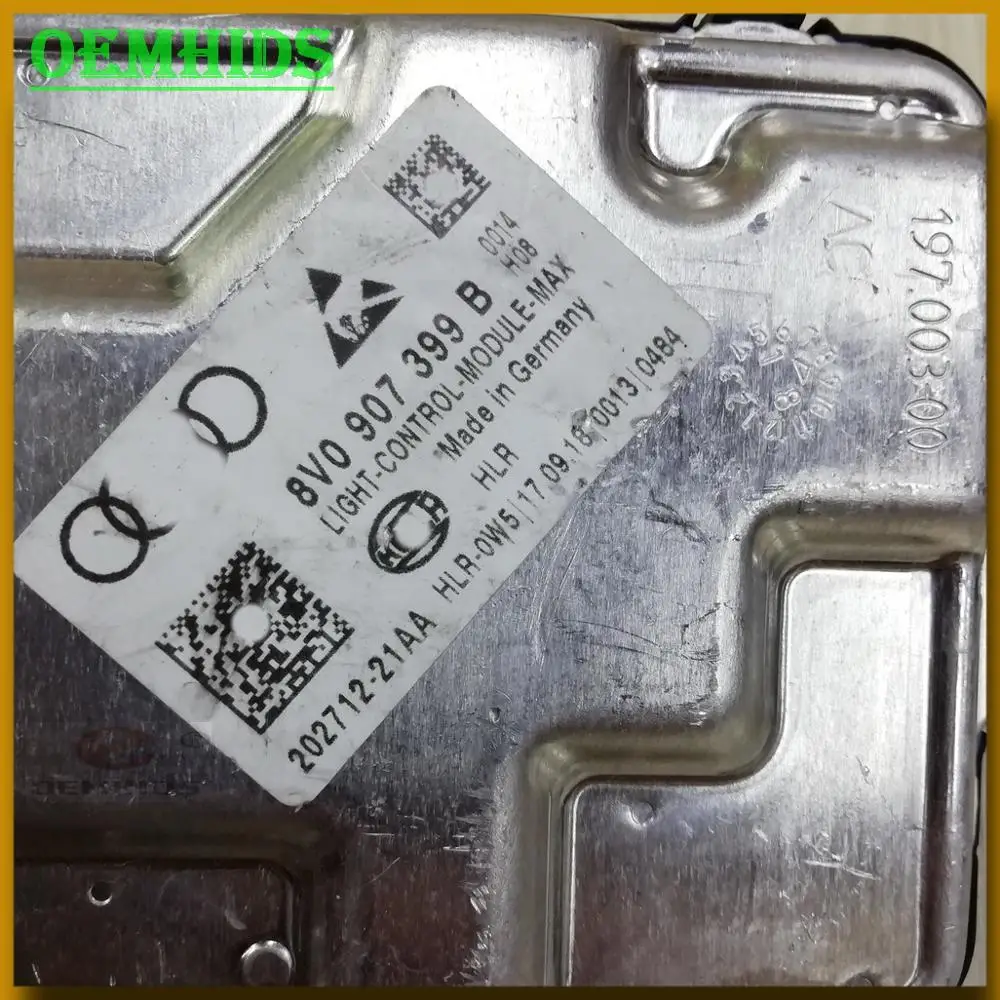 Модуль драйвера светодиодной фары 8V0907399B OEM 1 шт. Оригинальный б/у балласт для Touran