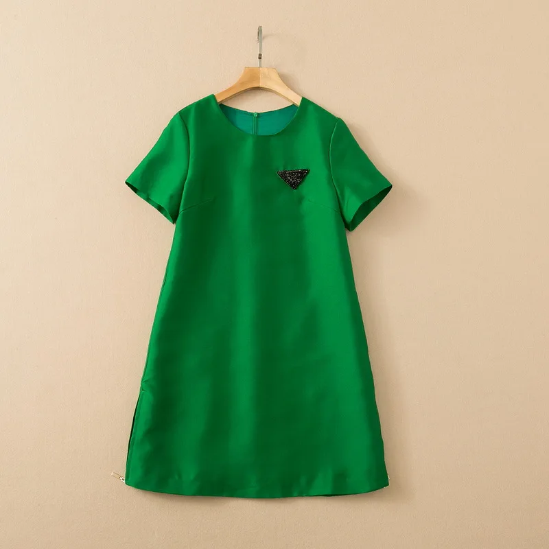 European and American women's wear spring 2022 new  With short sleeves  The round collar nail bead  fashion  Green dress