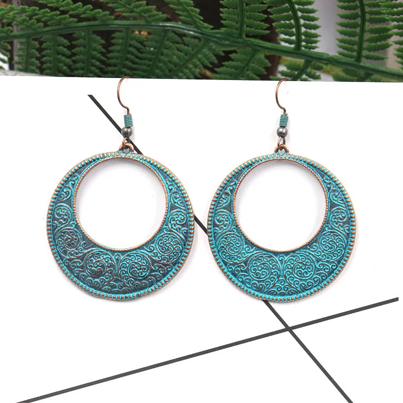 

Retro New Stylish round Hollow Alloy Pendant Earrings for Women India Ladies Exaggerated Long Jewelry Wholesale Gift