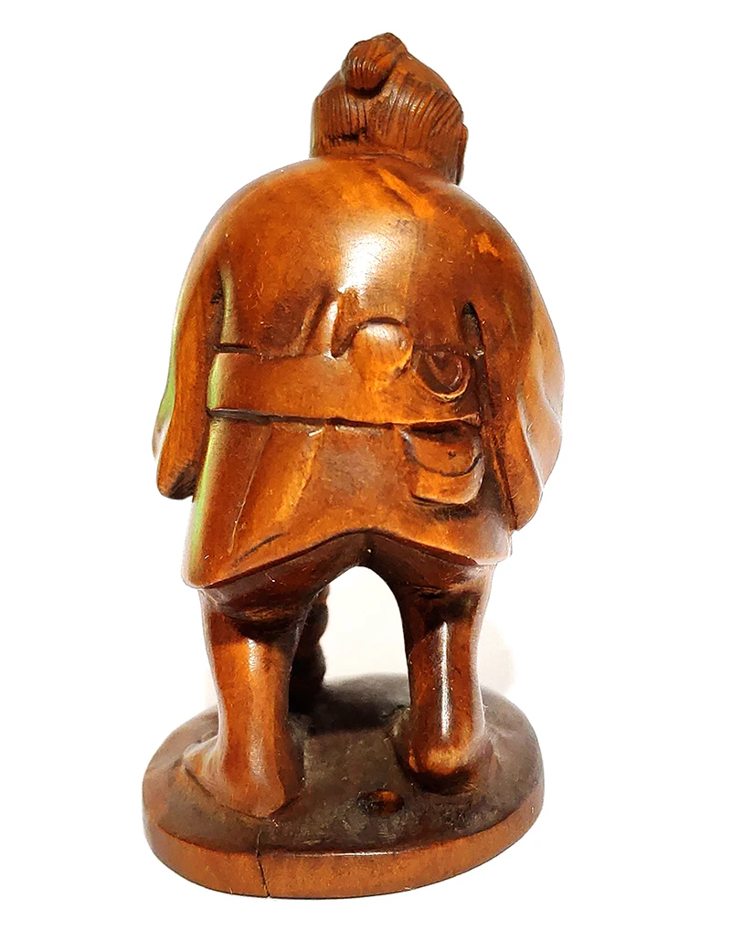 2-Дюймовая японская скульптура из бокса ручной работы Netsuke миниатюрная для