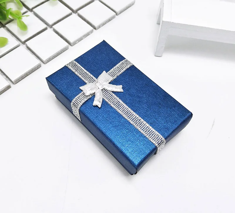Dark blue 32 шт картонные коробки для ювелирных изделий 1,9 ''x 3,1'' серебряные подарочные коробки для подвески ожерелье серьги кольцо коробка упаковка с белой губкой - Цвет: Dark blue