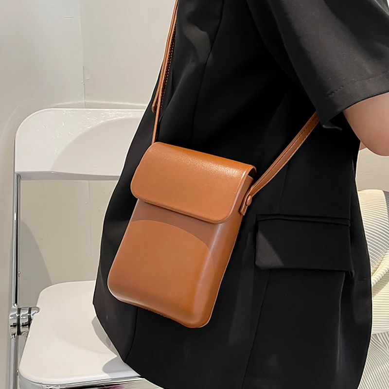 

Retro Flap Crossbody Bags Women 2021 Mini PU Leather Shoulder Purses and Handbags for Girls Ladies Phone Simple Solid Color