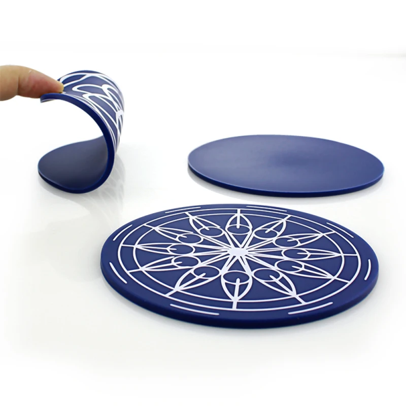 

1Pcs Hot Color Pop Silicone Coaster 2-Color Drink Coffee Cup Mat Easy To Clean Placemats Reusable Round Tea Pad Table Pad Holder