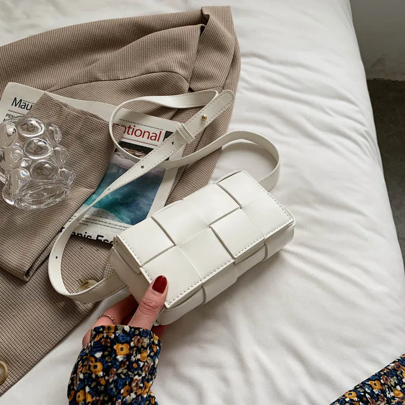 

Famous Designer Ladies UP Leather Shoulder Waist Bag Woven Waist Bag Knitted Chest Bag Fashion Ladies 2021 Sac Femme