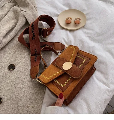 Brown Винтажная матовая женская сумка из искусственной кожи с широким ремешком, женские сумки на плечо, маленькая зимняя новая женская сумка через плечо, сумки на ремне - Цвет: Brown