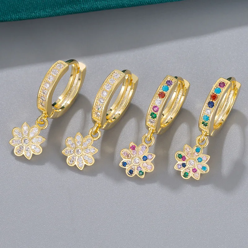 

Fashionable and simple copper-plated zircon flowers wild micro-inlaid earrings hip hop earrings hot sale