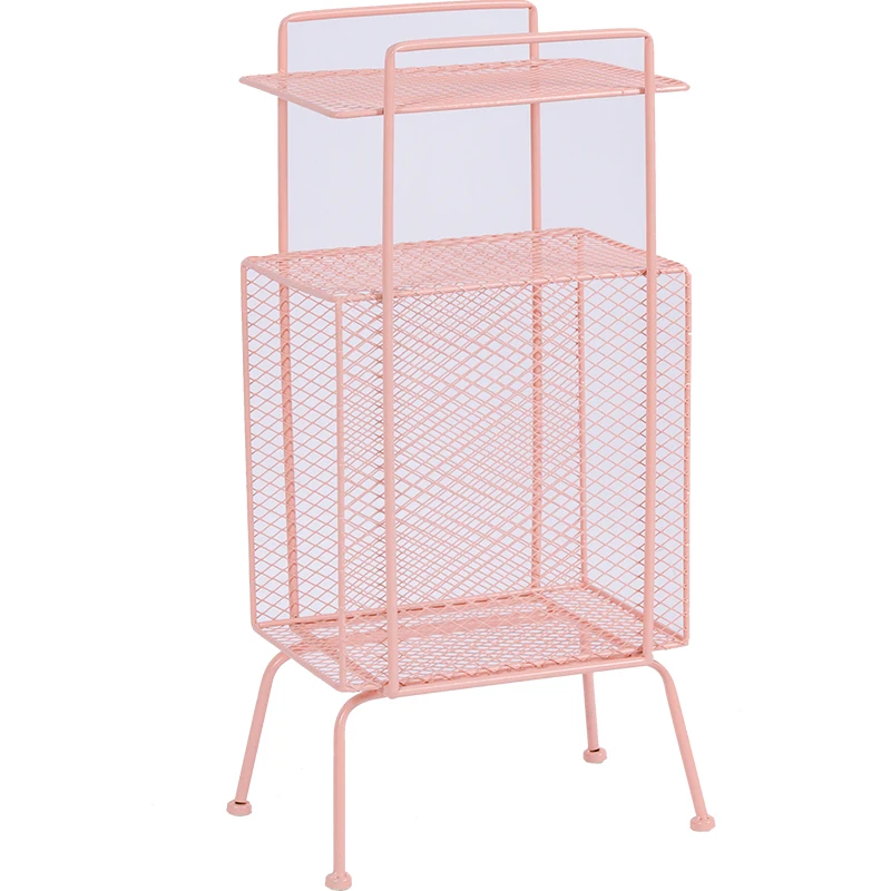 Газеты и журналы книжные полки газеты принимают на диванные несколько полок |