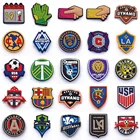 Различные футбольная обувь для команды, Чарующее Ювелирное с рисунком крокодил спортивные Очаровательная обувь украшения Браслеты Дети вечерние оптовая продажа