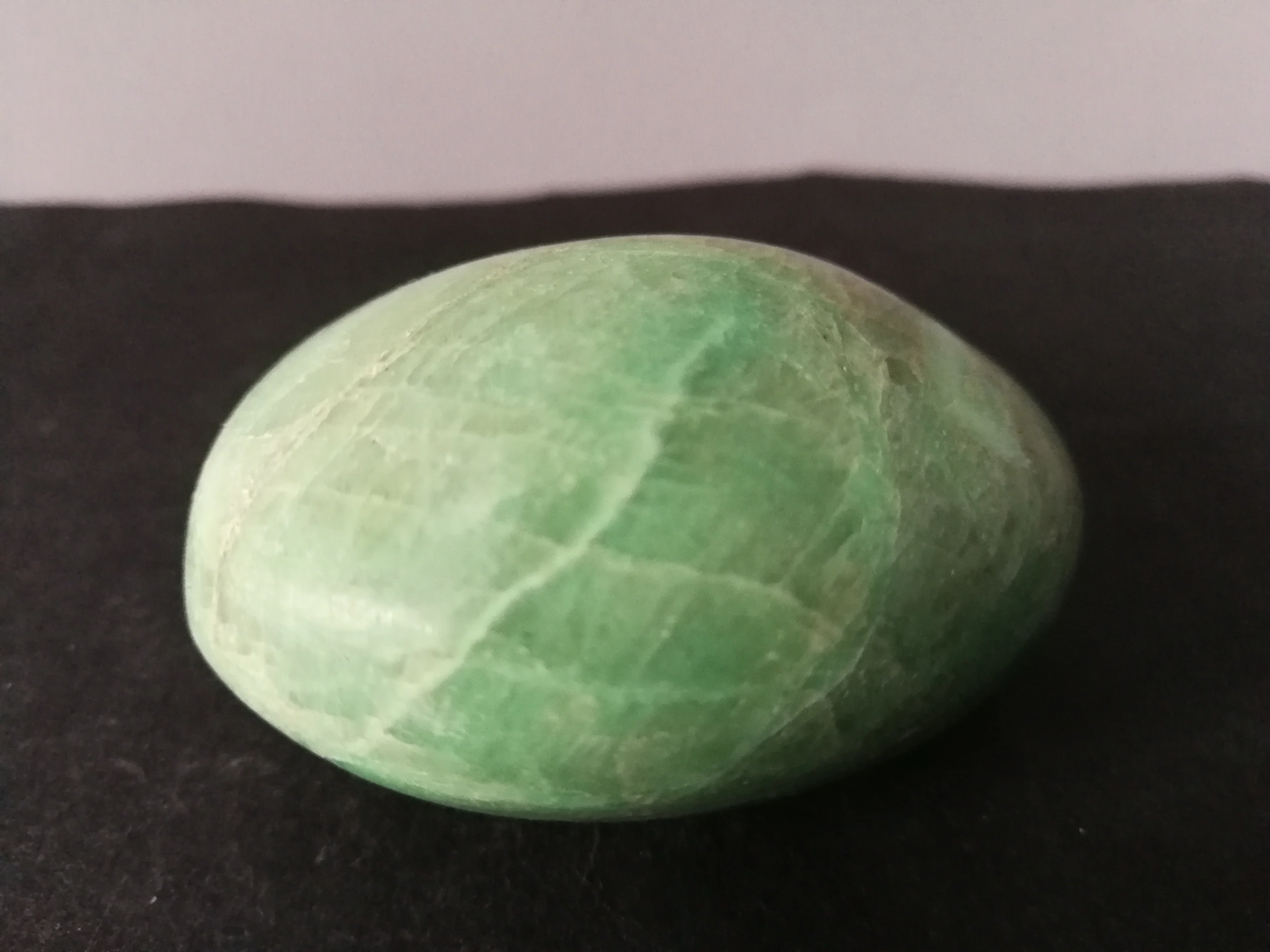 

112.gNatural green Moonstone Worry Stone polished quartz crystal palm stone mineral specimen Reiki healing crystal home decorati