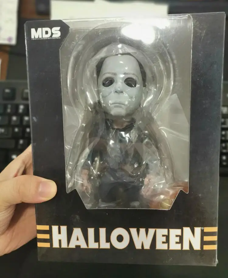 Оригинальные фигурки Майкла Майерса для Хэллоуина Mezco Подвижные модели игрушек 16