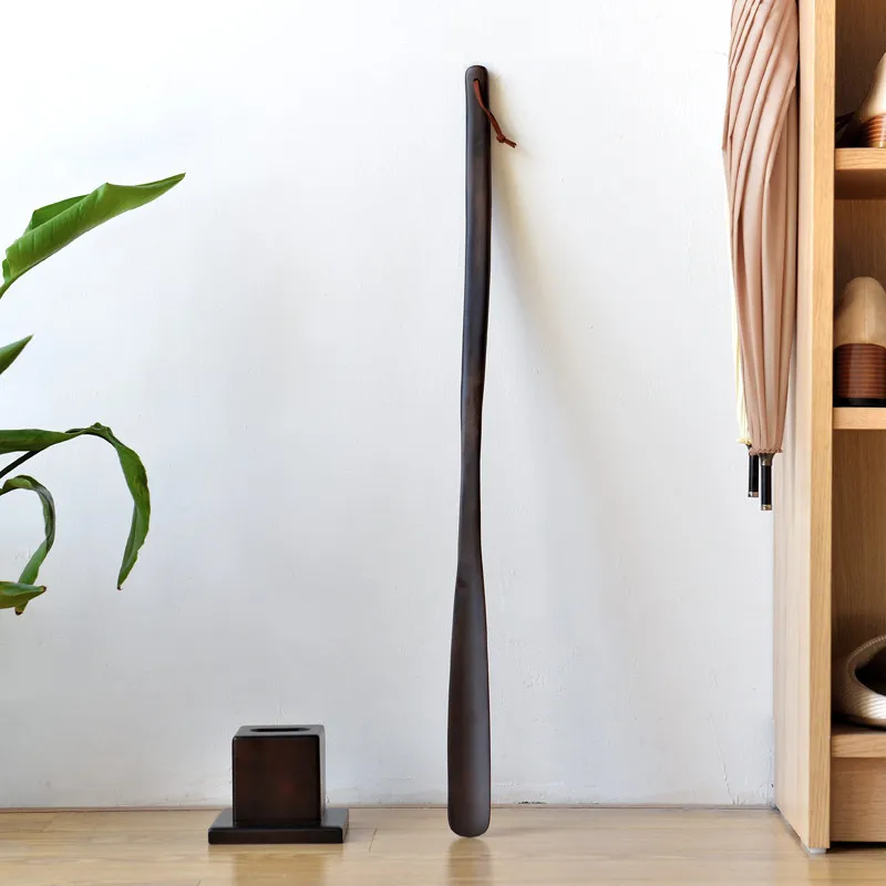High quality 75cm 65cm Professional Wooden Shoe Horn Flexible Long Handle Shoehorn Useful Shoe Lifter Shoe Spoon Home Tools
