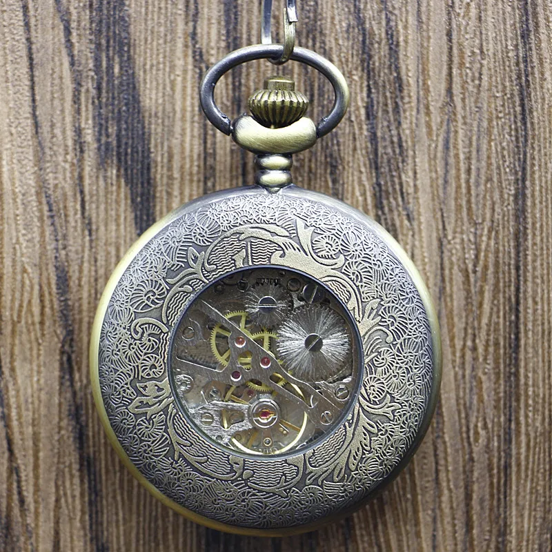 Bronze Hollow Pattern Relief Chinese Zodiac Pattern Manual Mechanical Pocket Watch Retro Steampunk Fob Chain Men's Clock