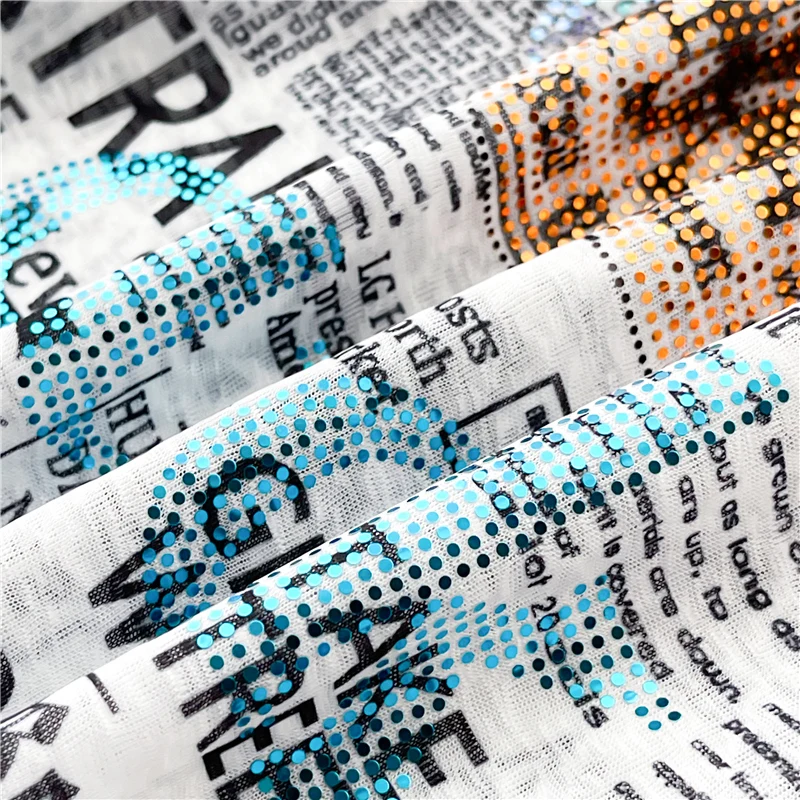 Летние футболки женские с коротким рукавом газетный рисунок принт Блестящий