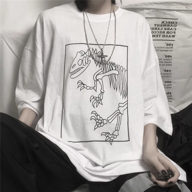 Летняя свободная футболка с короткими рукавами в Корейском стиле принтом