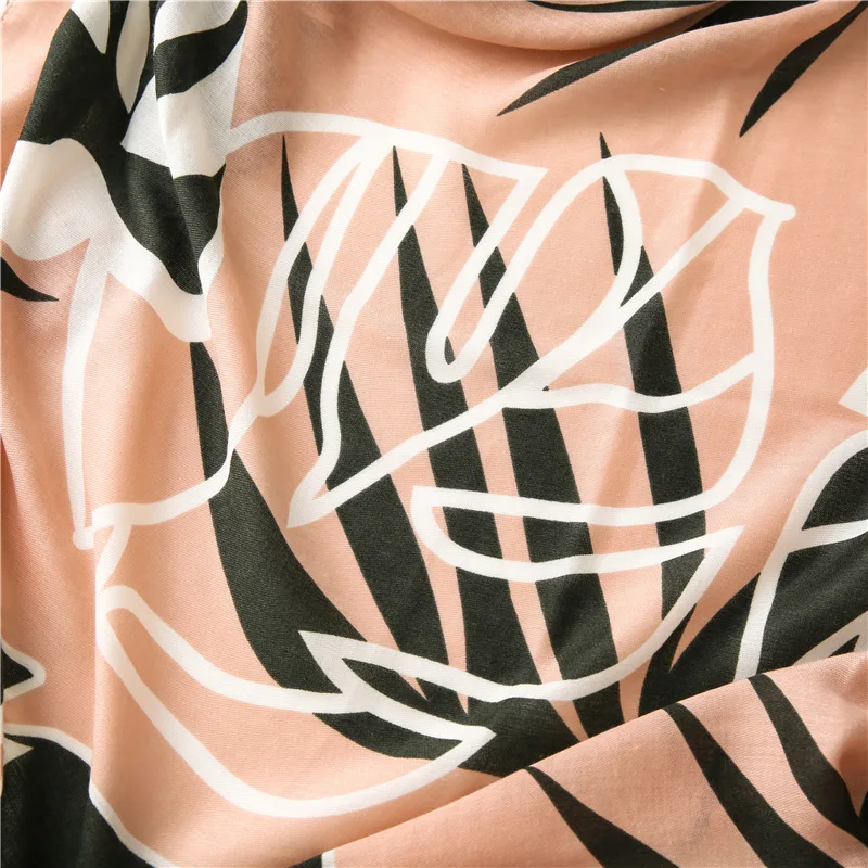 Рисунок 5 - Женский роскошный Фирменный шарф