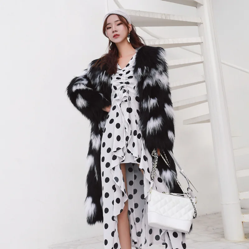 

New Korean version of the catwalk style temperament fashion black and white braided lapels were thin and long women's jacket