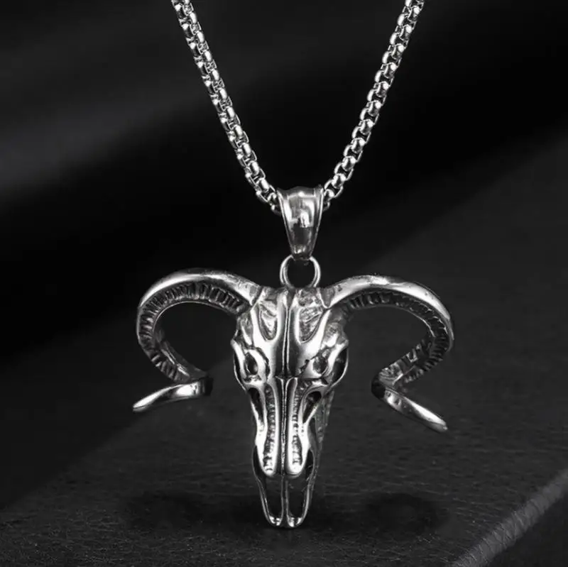 

Glamour Men's Gothic Style Necklace Punk Hip Hop Rock Jewelry Sheep Skull Pendant Chain Necklace