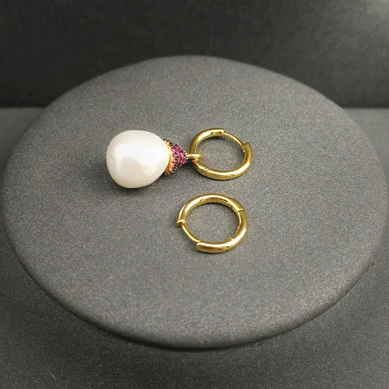 

s925 sterling silver stud earrings August new asymmetric baroque pearl earrings women fashionable bohemian style jewelry
