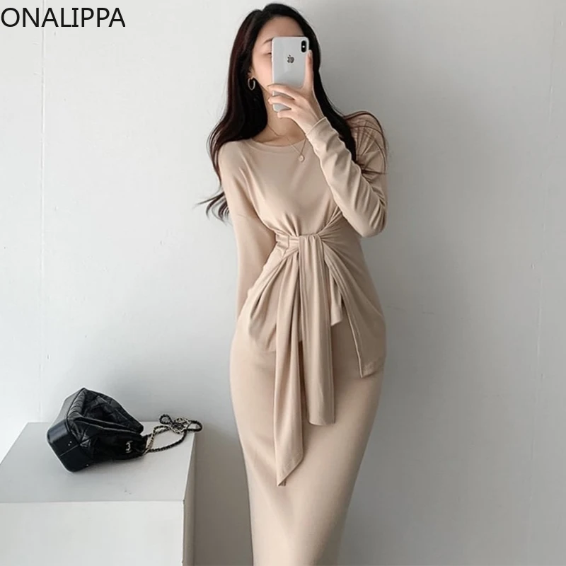 

Женское осеннее платье ONALIPPA, французское минималистичное темпераментное приталенное платье средней длины с круглым вырезом и завязкой на ...
