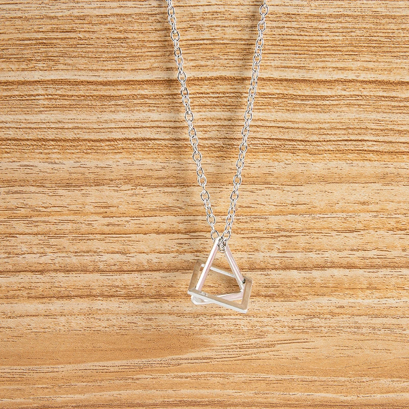 

Fashion Simple Pendant Necklace Women Stainless Steel Geometric Interlocking