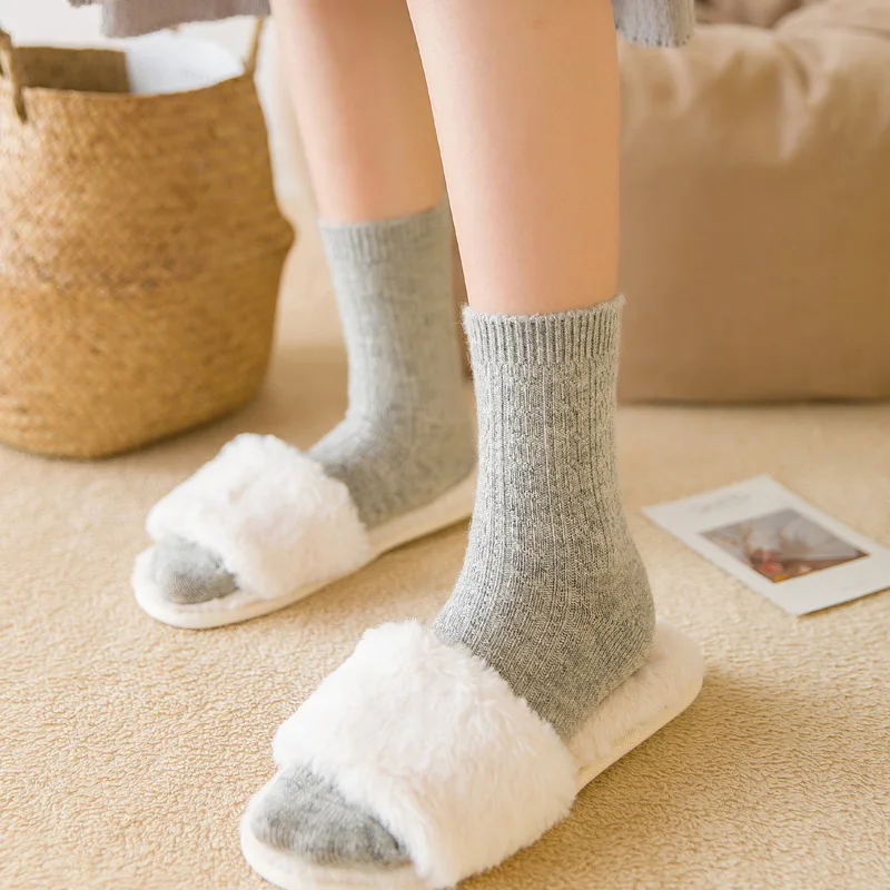 Rabbit hair and wool socks * pure color short winter thick warm simple refreshing bedroom | Женская одежда