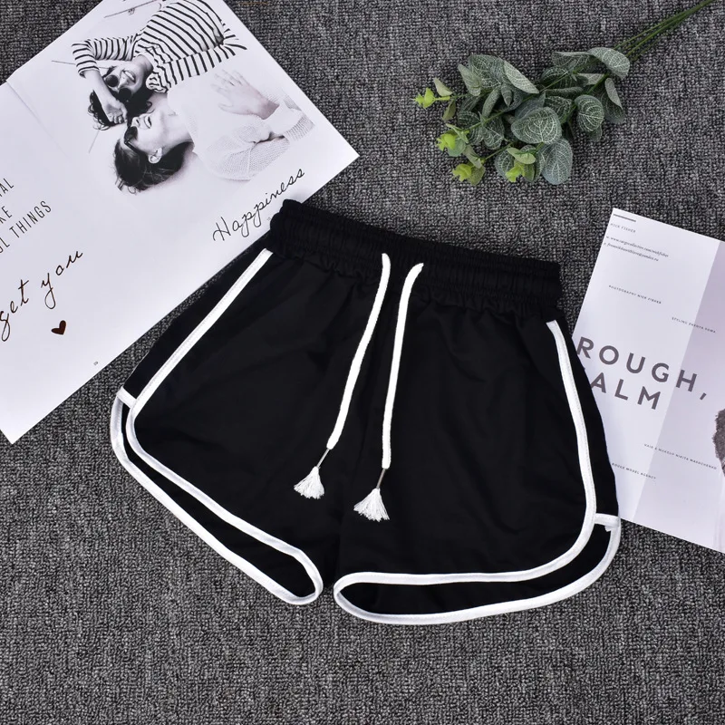 Спортивные шорты женские летние повседневные однотонные в Корейском стиле