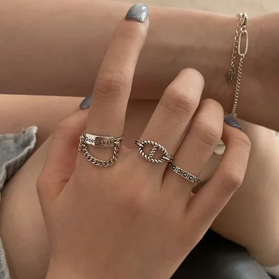

Hollow Chain Metal Ring For Men And Women Multi-combination Ring South Korea New Minority Design Exquisite Birthday Gift