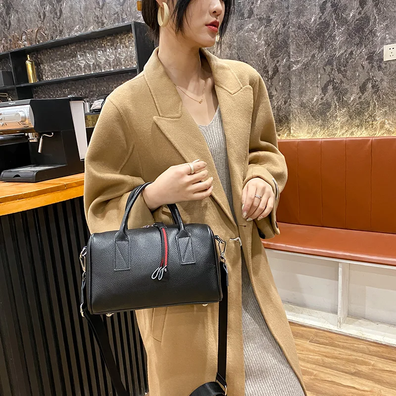 

OLSITTI Fashion Casual Handbags New Shoulder Bags for Women's 2020 Light Luxury Simplicity Women Crossbody Bags Bolsas Feminina