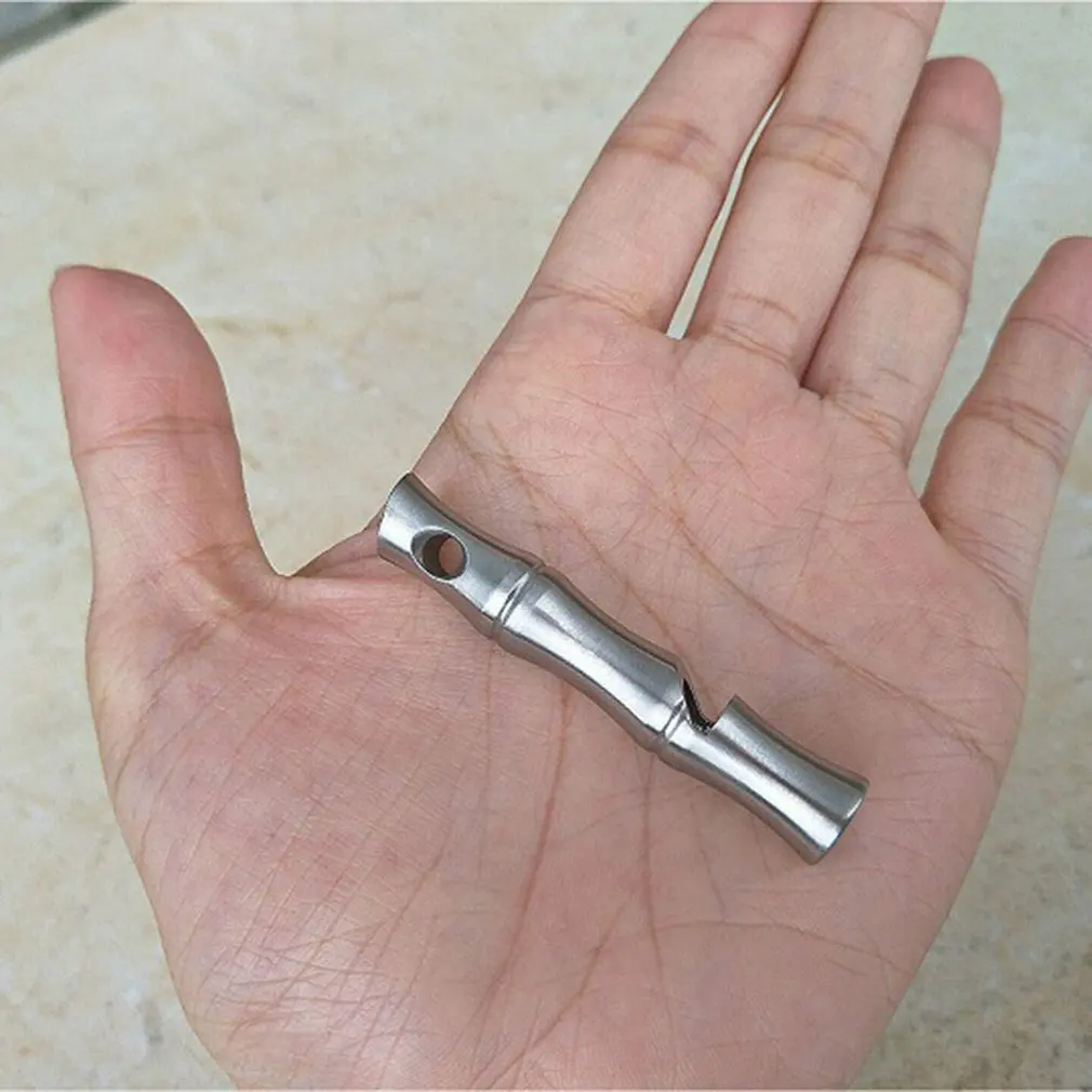 

Outdoor Camping Ultra Lightweight High Decible Stainless Steel Whistle With Chain Survival Emergency Cheerleading Whistle