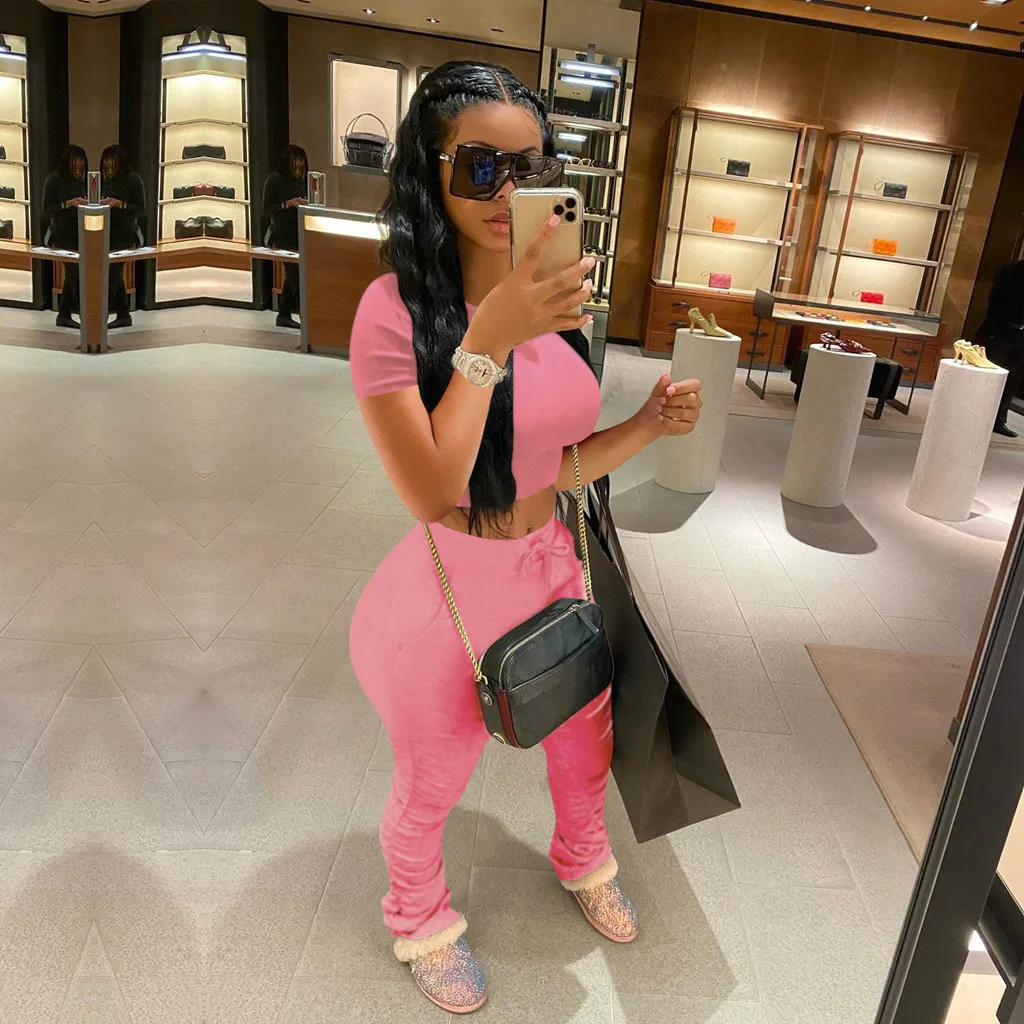

Sweatpant Tracksuits Women Two Piece Set Crop Top + Flare Pants Casual Stacked Joggers Bell Bottom Pants Matching Suits Trousers