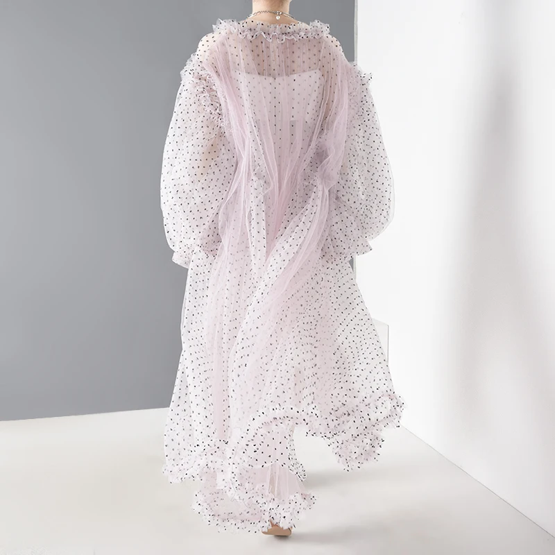 

[EAM] Women Dot Mesh Perspective Long Big Size Blouse New Long Sleeve Loose Fit Shirt Fashion Tide Spring Summer 2021 JF39411