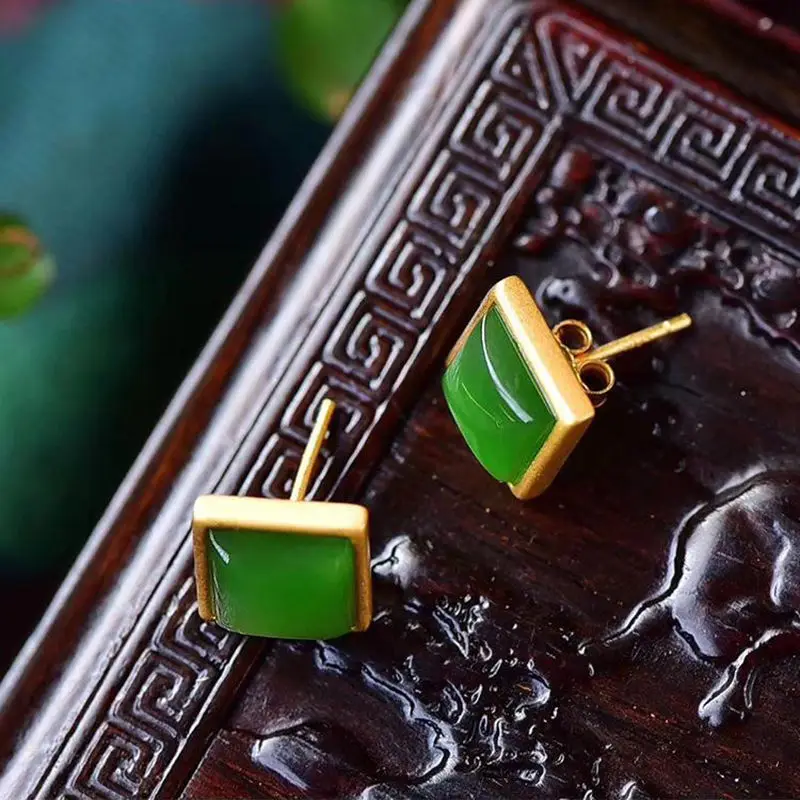 

Natural Hetian Jade Green Jade 925 Sterling Silver Retro Fresh Green Earrings Female Square Green Earrings Geometric