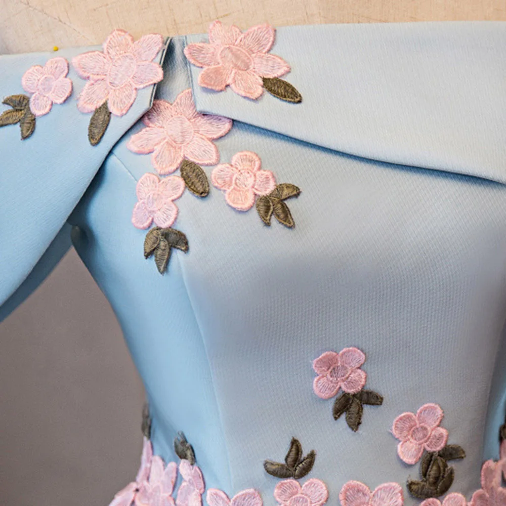 Элегантное красное платье с оборками открытыми плечами для подружки невесты