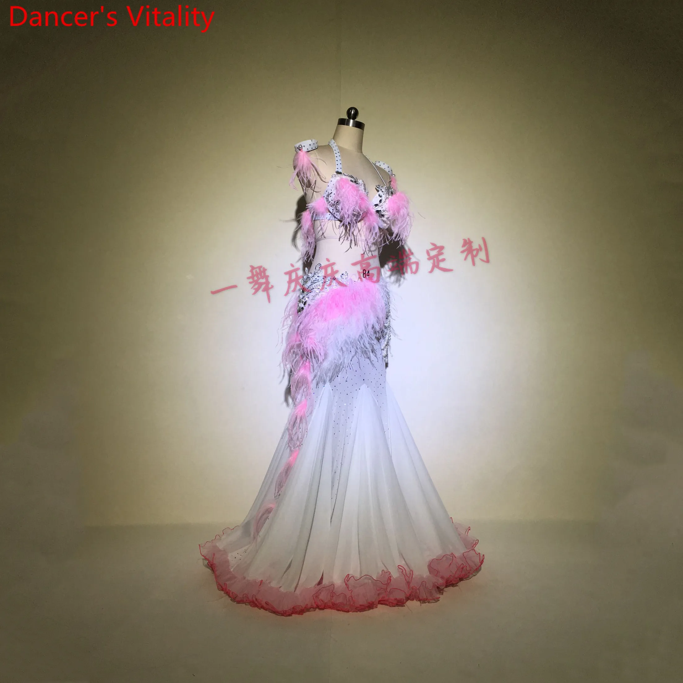 Индивидуальный Женский бюстгальтер с перьями для танца живота со сверкающими