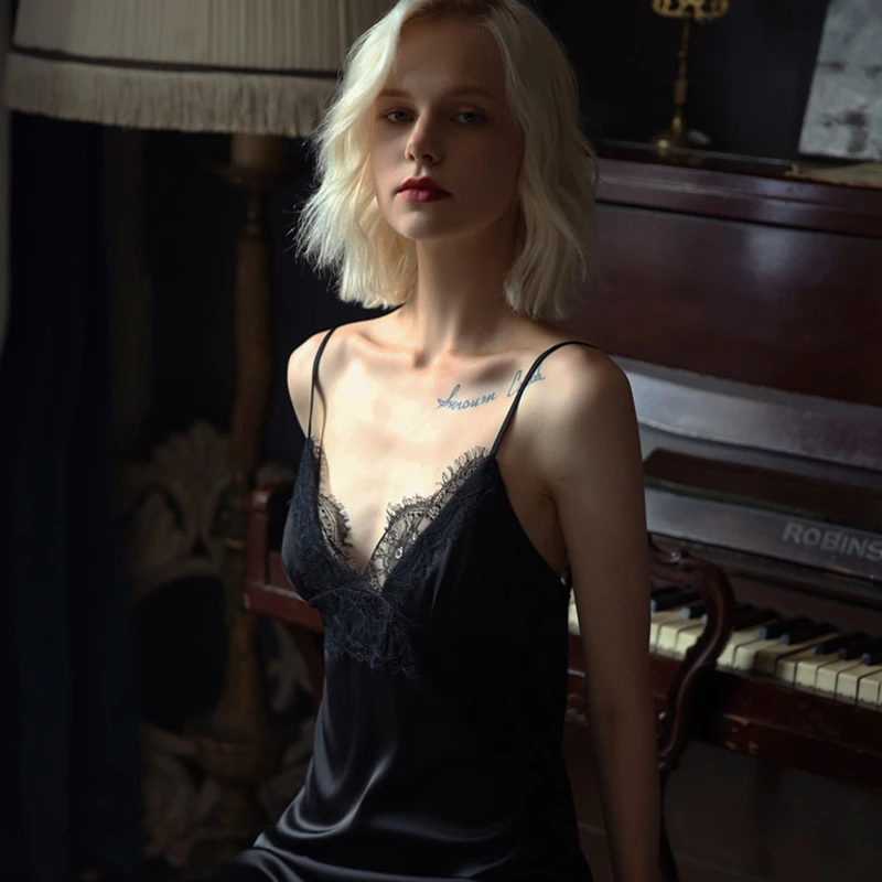 SP&CITY French Elegant Silk Satin Sexy Sleepskirt Exotic Deep V Sleepwear Women Camisole Solid Lace Floral Embroidery Nightwear - Цвет: black