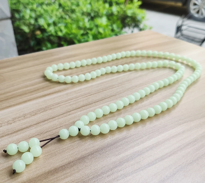 Четки мужские/женские/мужские светящиеся в темноте с каменной кисточкой 108 бусин