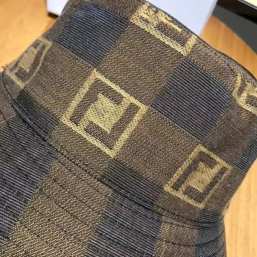 

Fashion Unisex Bucket Hats Denim Water-proof Sun Caps Embroidery Logo Hat With Inner Brand Label 2 Colors