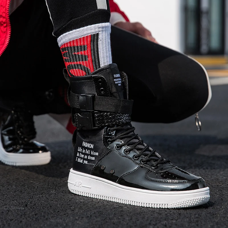Hot Sale Fashion High Top Buckle Lovers Breathable Casual Motorcycle Sneakers Zapatillas Personality Street Style Couple Shoes |