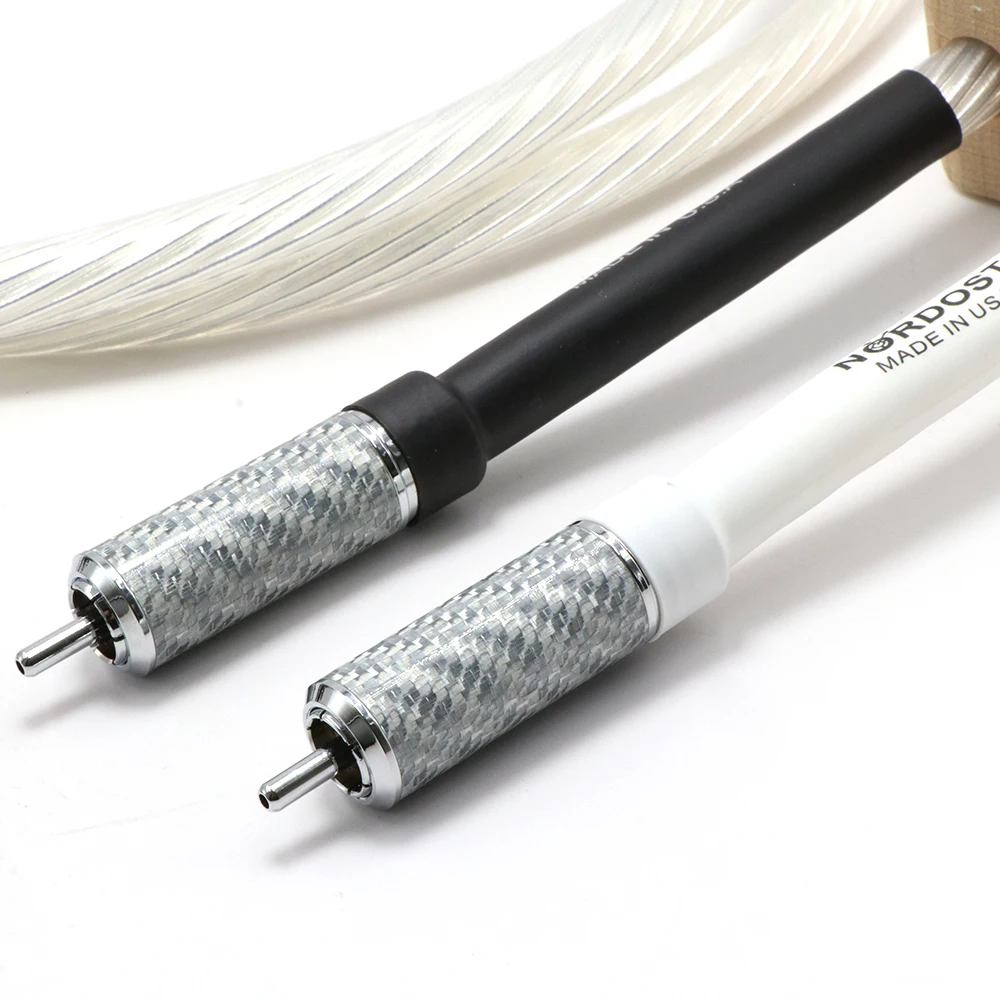 Пара Odin Reference Interconnect RCA аудио кабель с родиевым покрытием из углеродного волокна