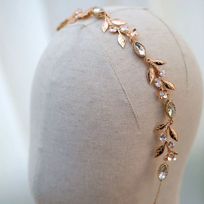 

Floralbride Baroque Style Copper Alloy Leaf Flower Zircon Bridal Tiara Headband Wedding Bridesmaids Women Hair Jewelry Accessory