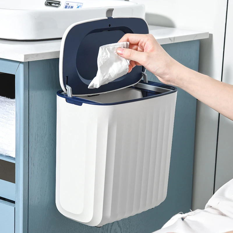 

Wall Mounted Folding Waste Bin Kitchen Cabinet Hanging Trash Can Living Room Door Garbage Can Car Storage Bucket Home Dustbin