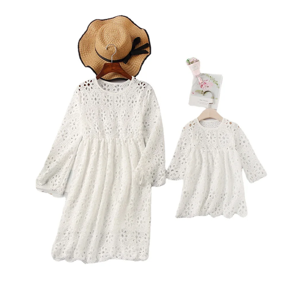 

2021 new foreign trade supply hot summer sexy lace round neck seven-point sleeve ruffled parent-child dress